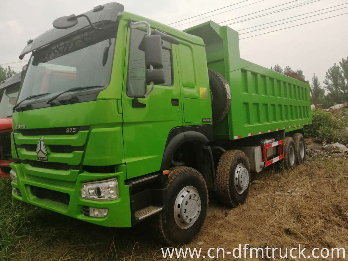 8X4 dump truck (7)